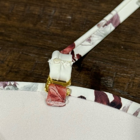 Gianni Bini Floral Bikini Top Size Medium Women - Picture 3 of 8